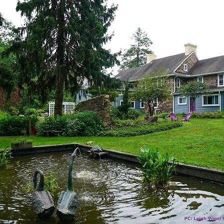 Wild Wisteria Bed and Breakfast Chadds Ford Eksteriør billede