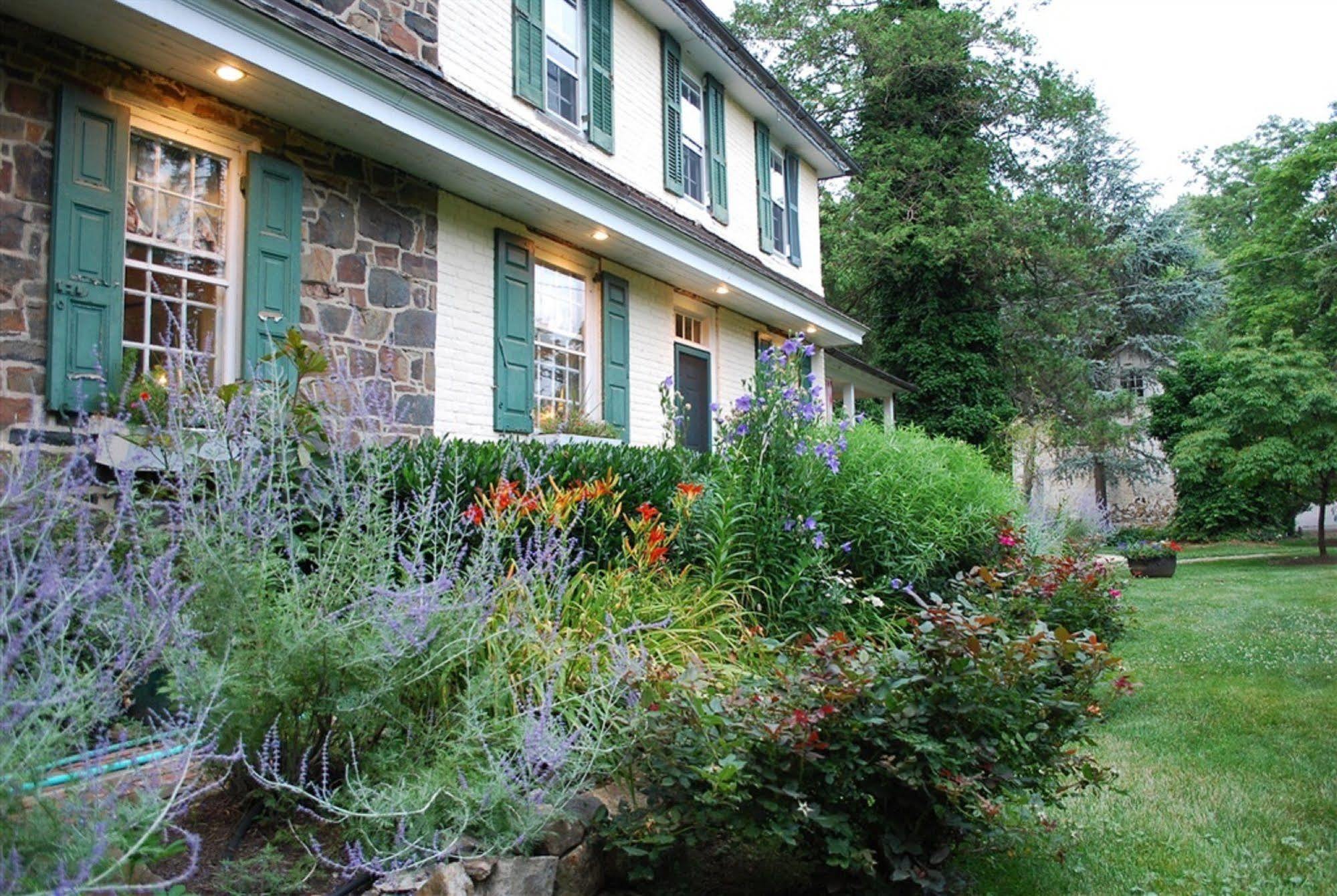 Wild Wisteria Bed and Breakfast Chadds Ford Eksteriør billede