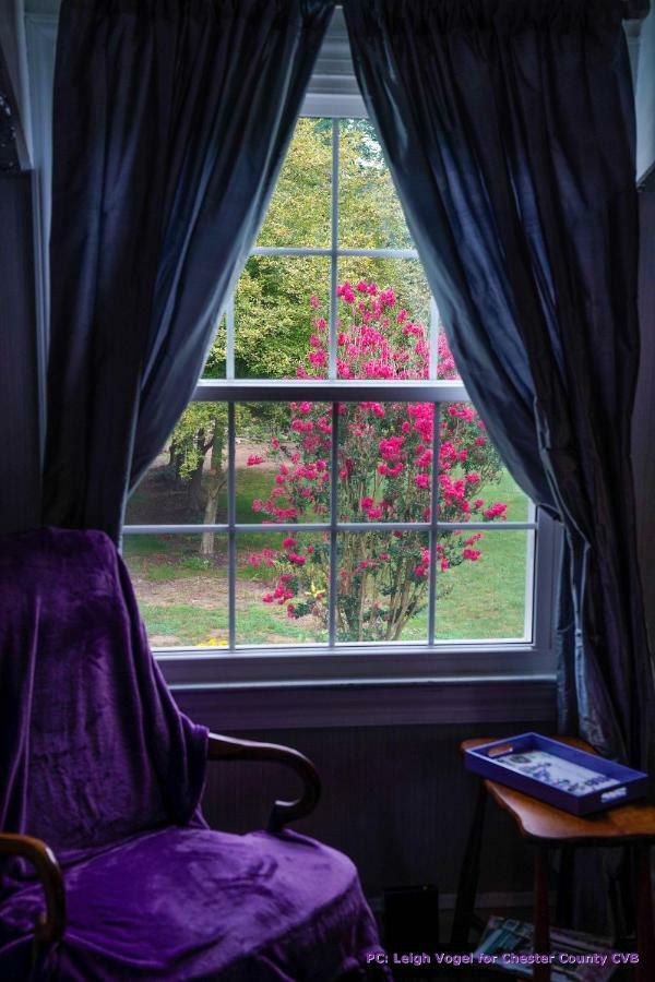Wild Wisteria Bed and Breakfast Chadds Ford Eksteriør billede